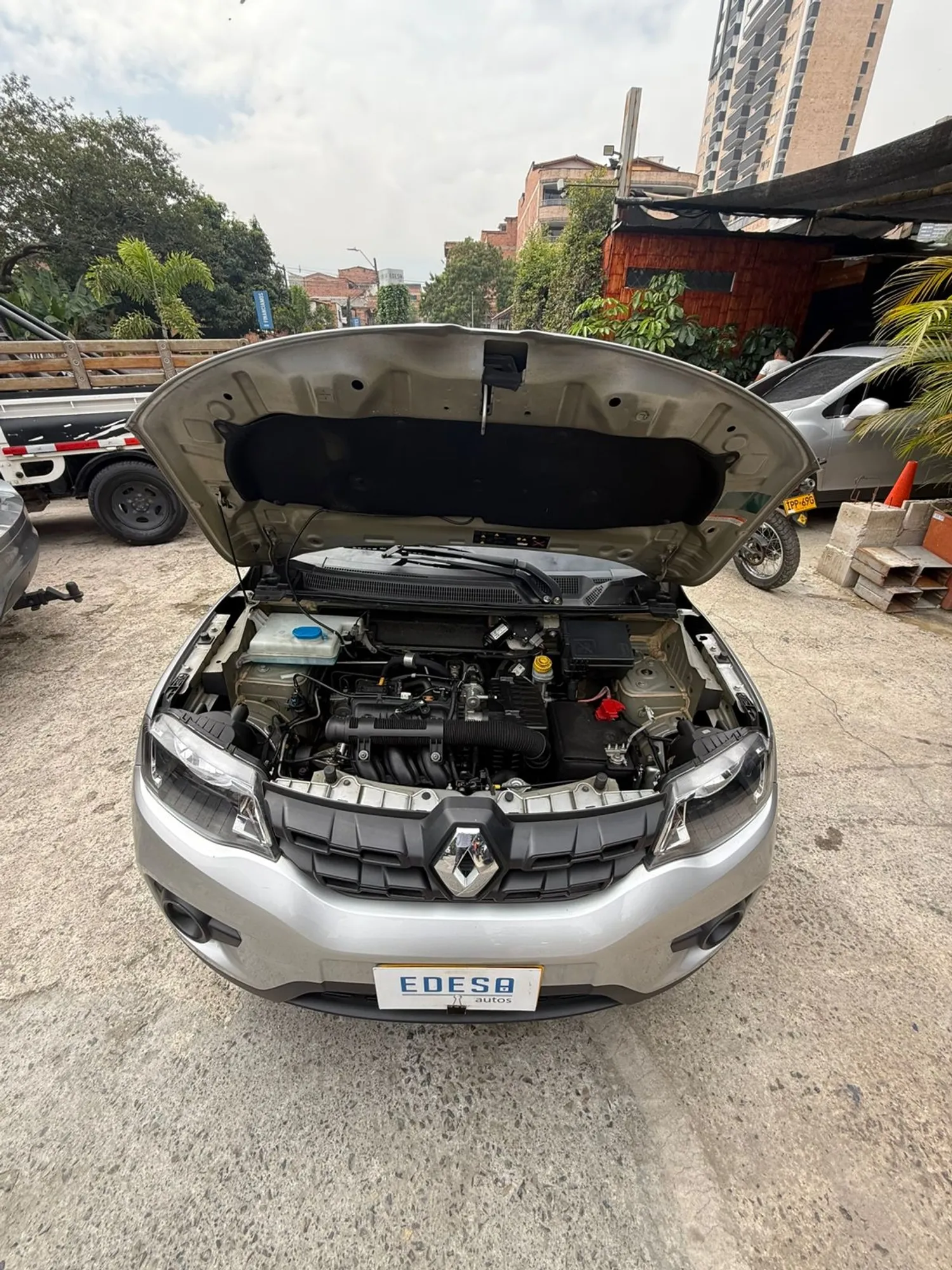 RENAULT KWID ZEN