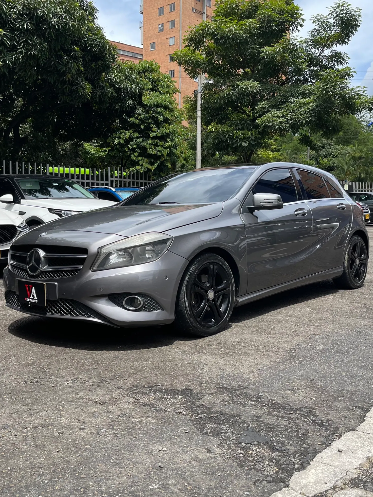 Mercedes benz a200 2013