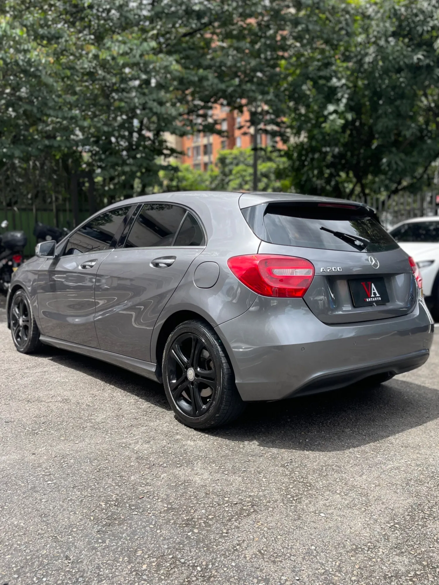 Mercedes benz a200 2013