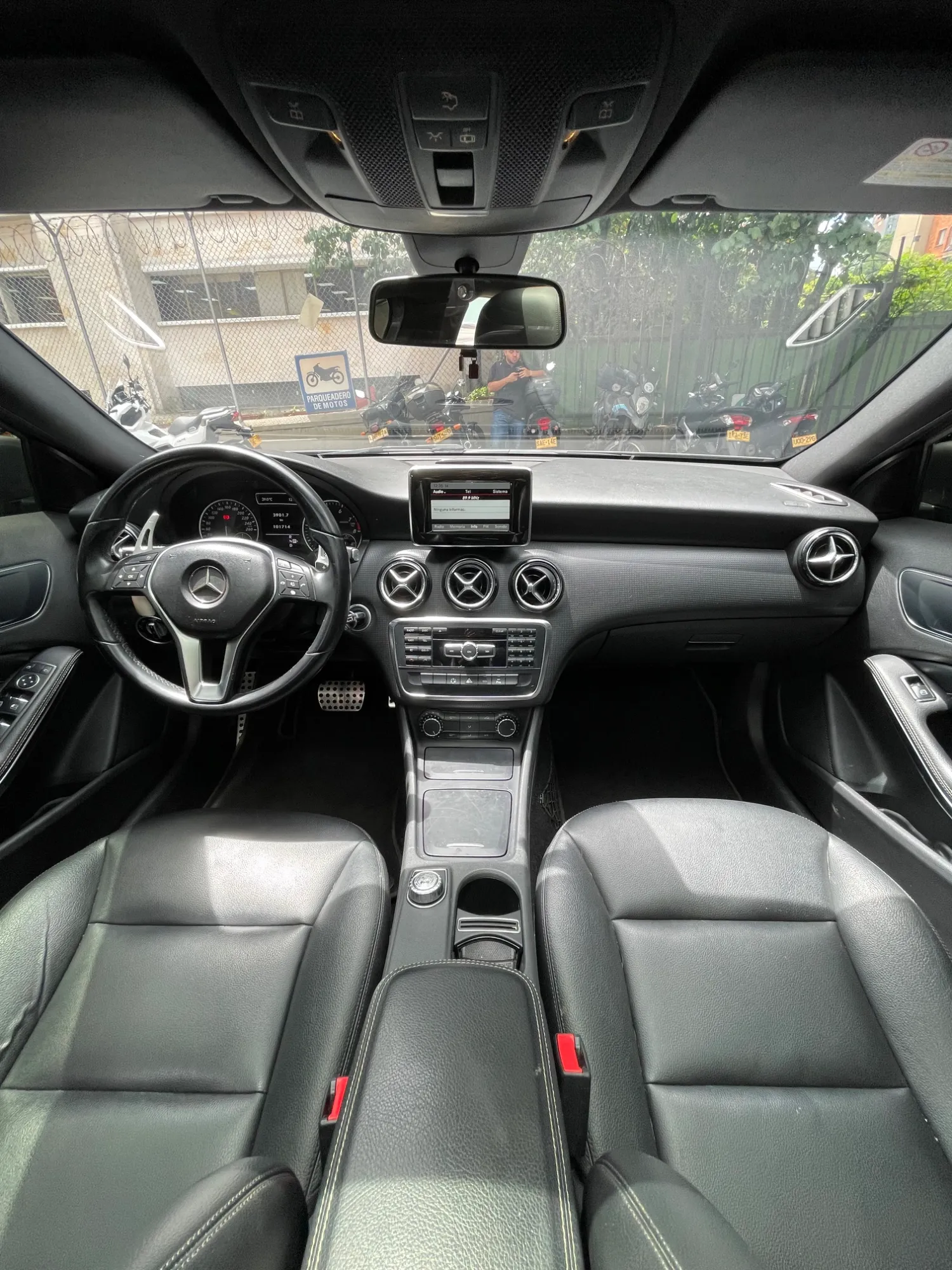 Mercedes benz a200 2013