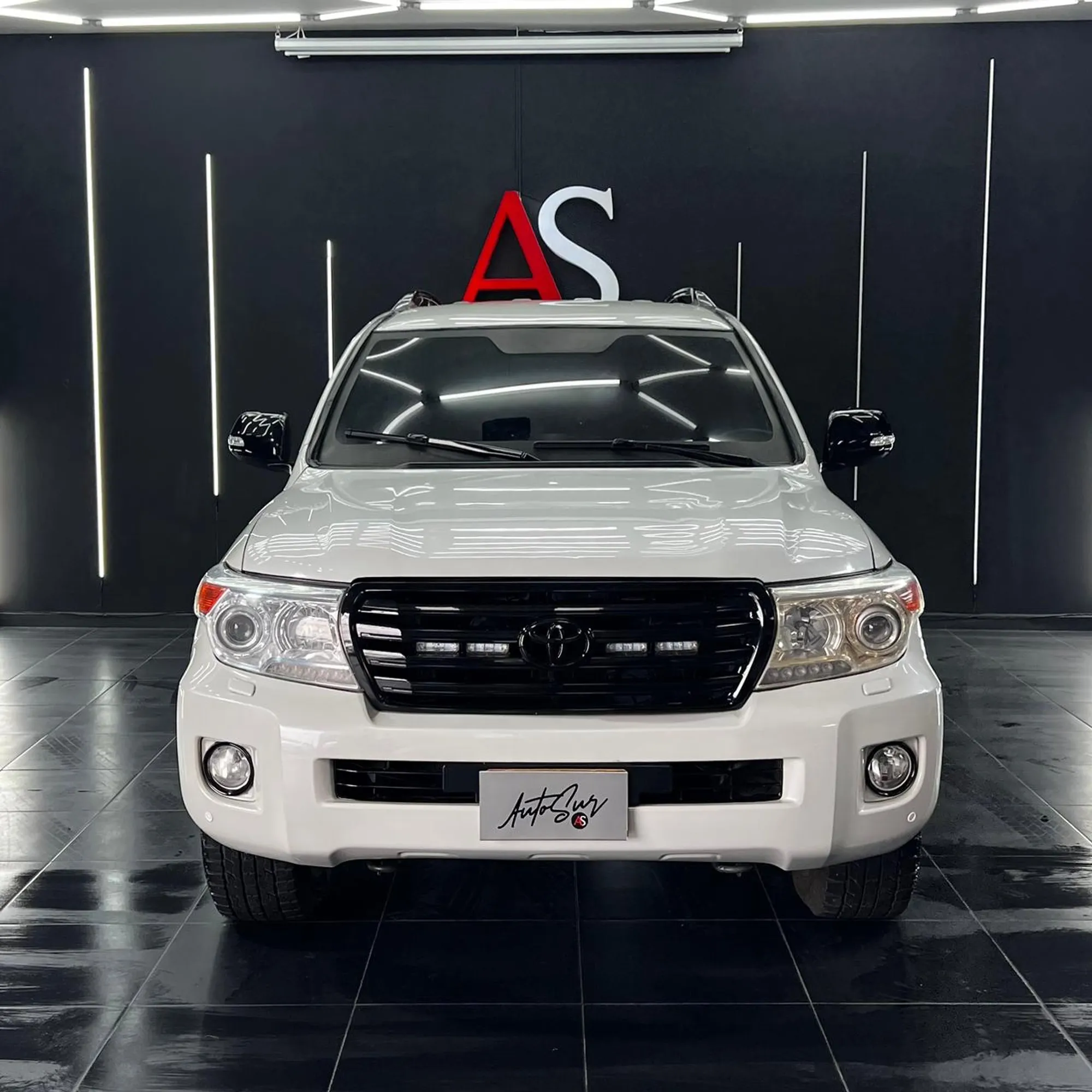 Toyota Land Cruiser 4.5 LC200 GRX Blindaje 2 Plus 4x4 Diesel 2013