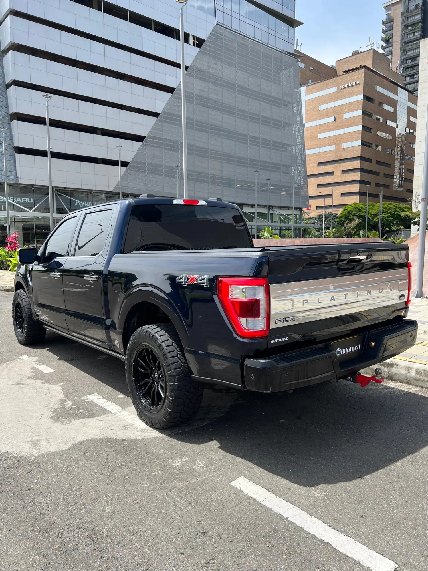 Ford F150 Platinum FHEV 2023 Blindada