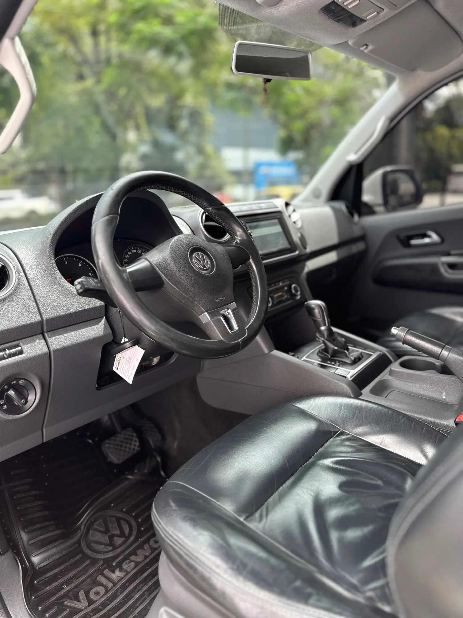 VOLKSWAGEN AMAROK HIGHLINE 