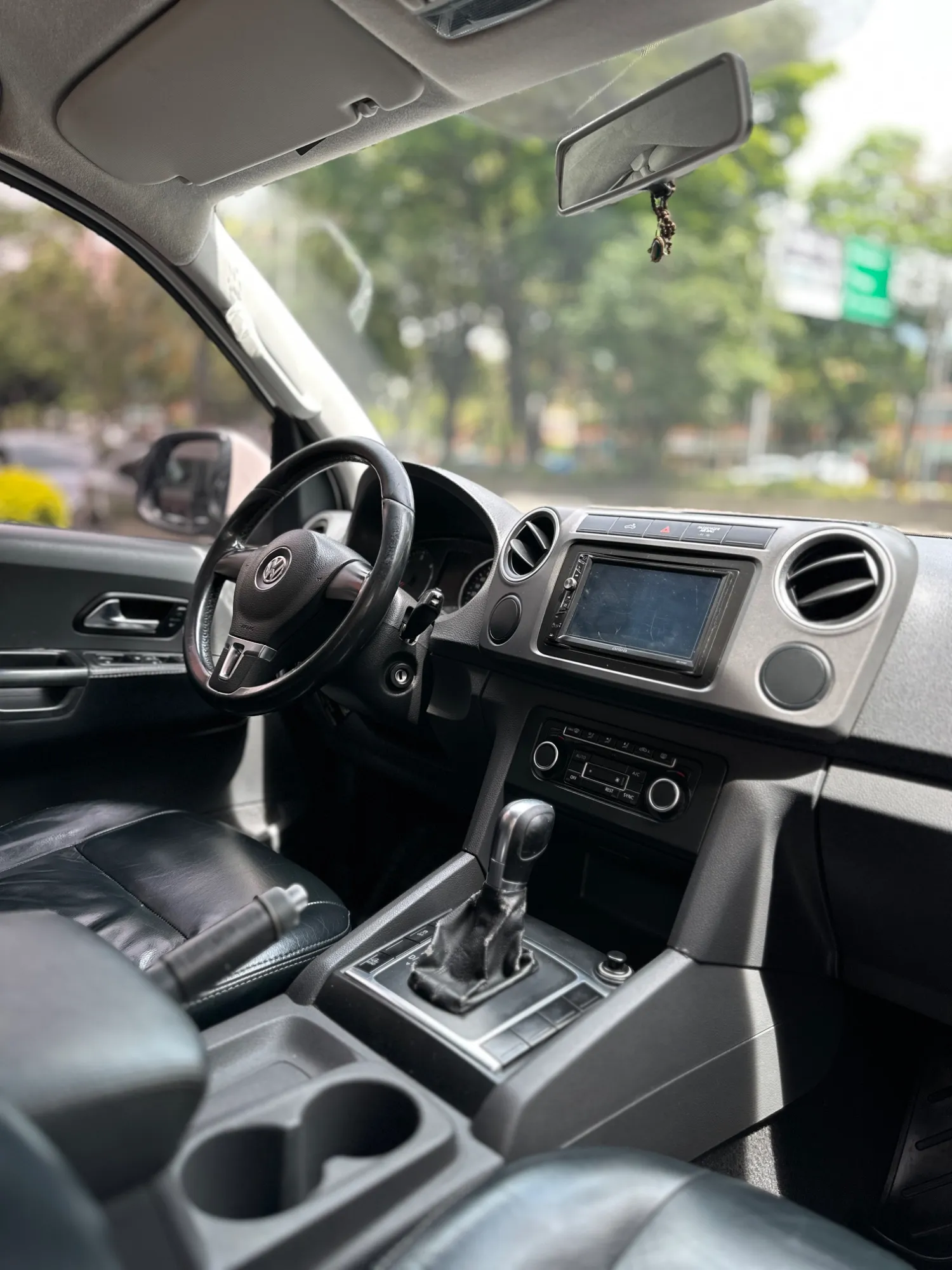 VOLKSWAGEN AMAROK HIGHLINE 