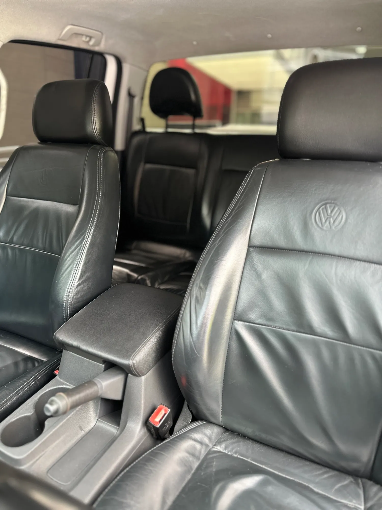 VOLKSWAGEN AMAROK HIGHLINE 