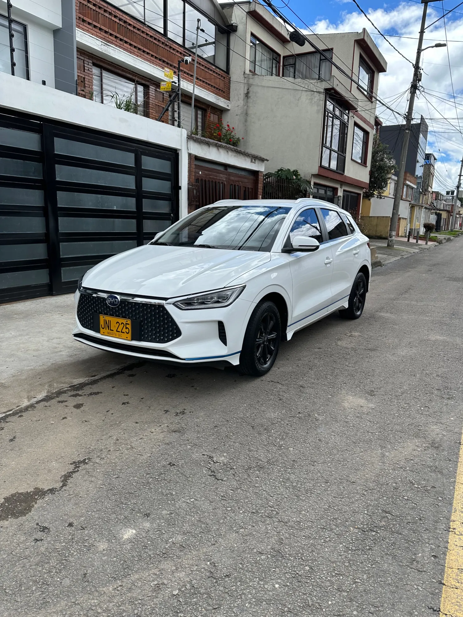 BYD e2 electrica