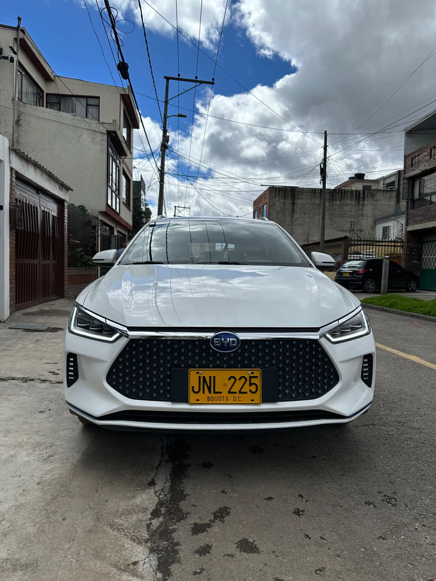 BYD e2 electrica