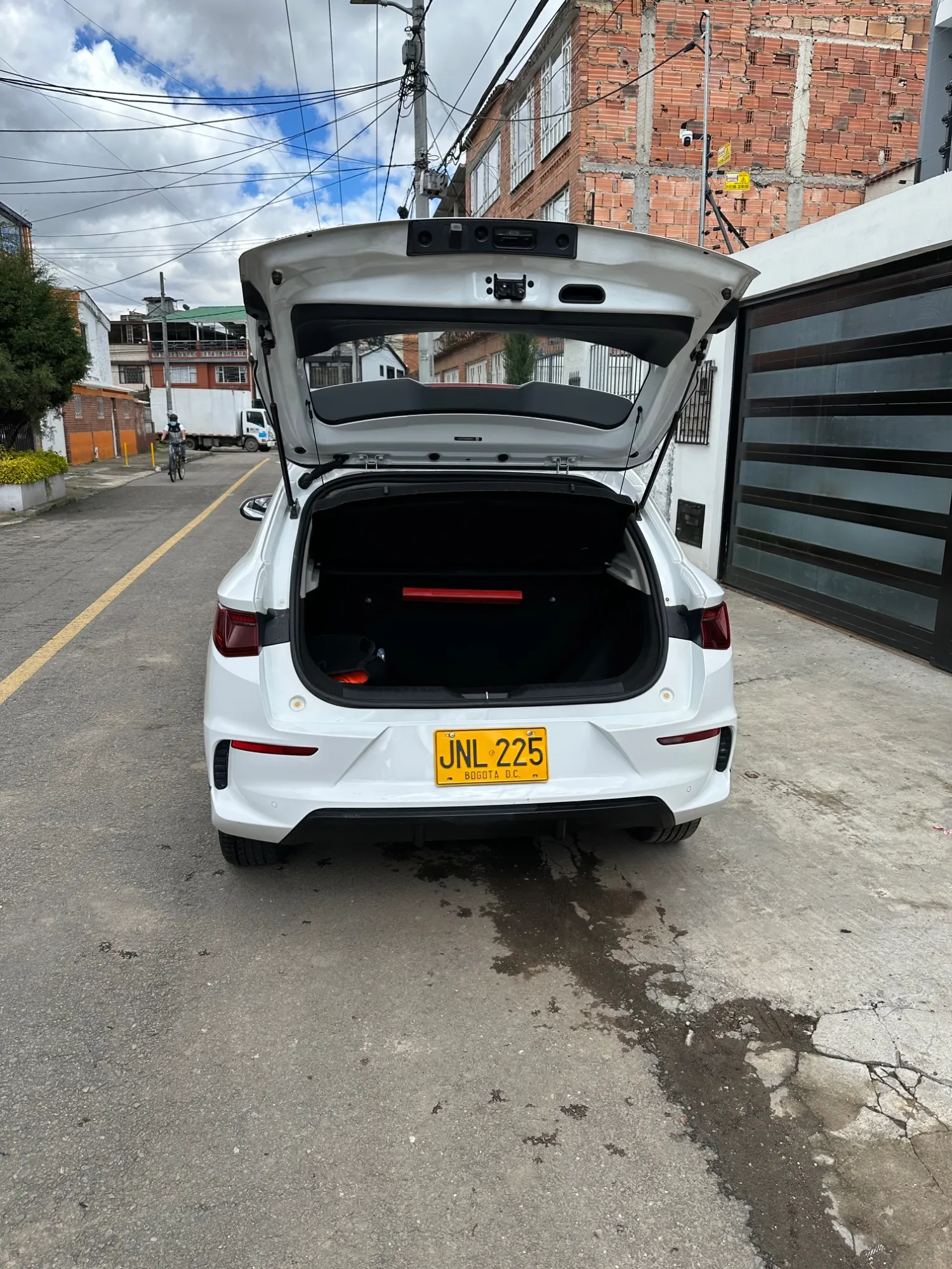 BYD e2 electrica