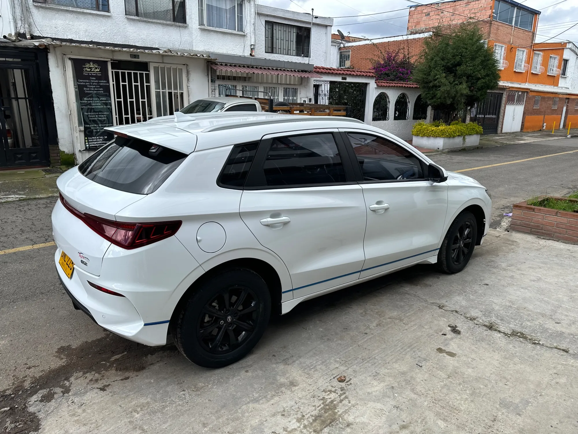 BYD e2 electrica