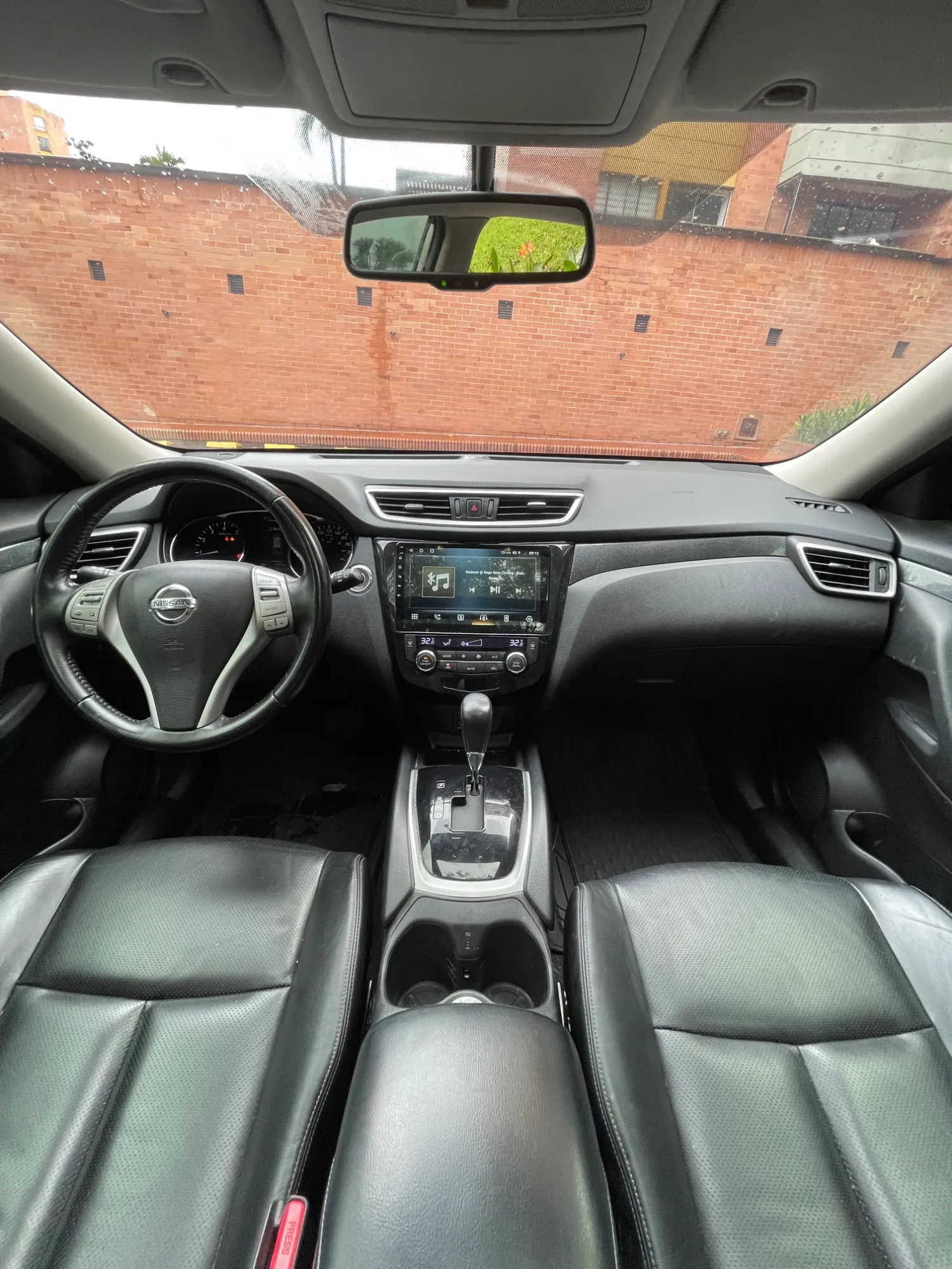 Nissan xtrail 2015 4x4