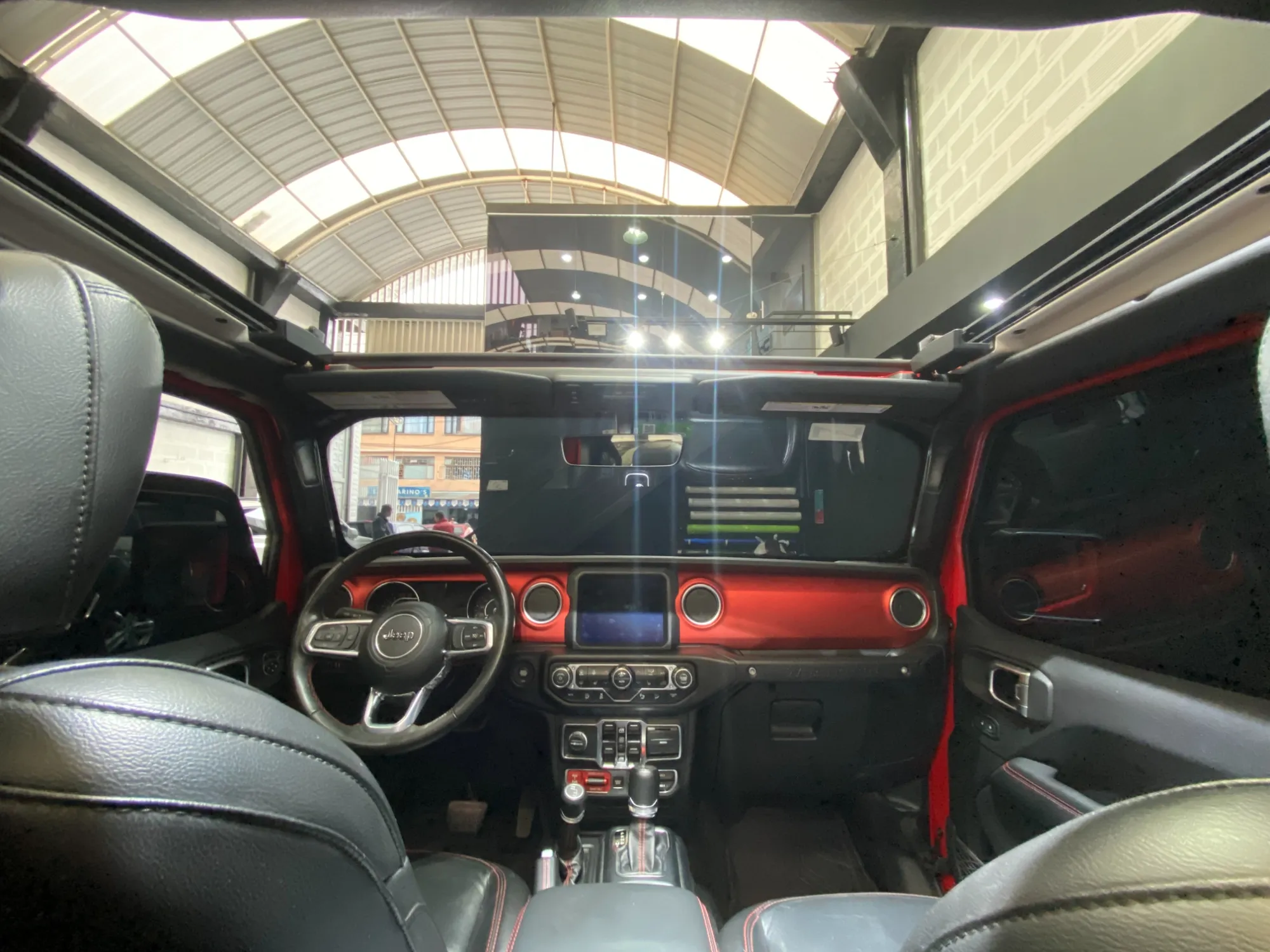 JEEP WRANGLER UNLIMITED SPORT JL 2020 BLINDAJE 1