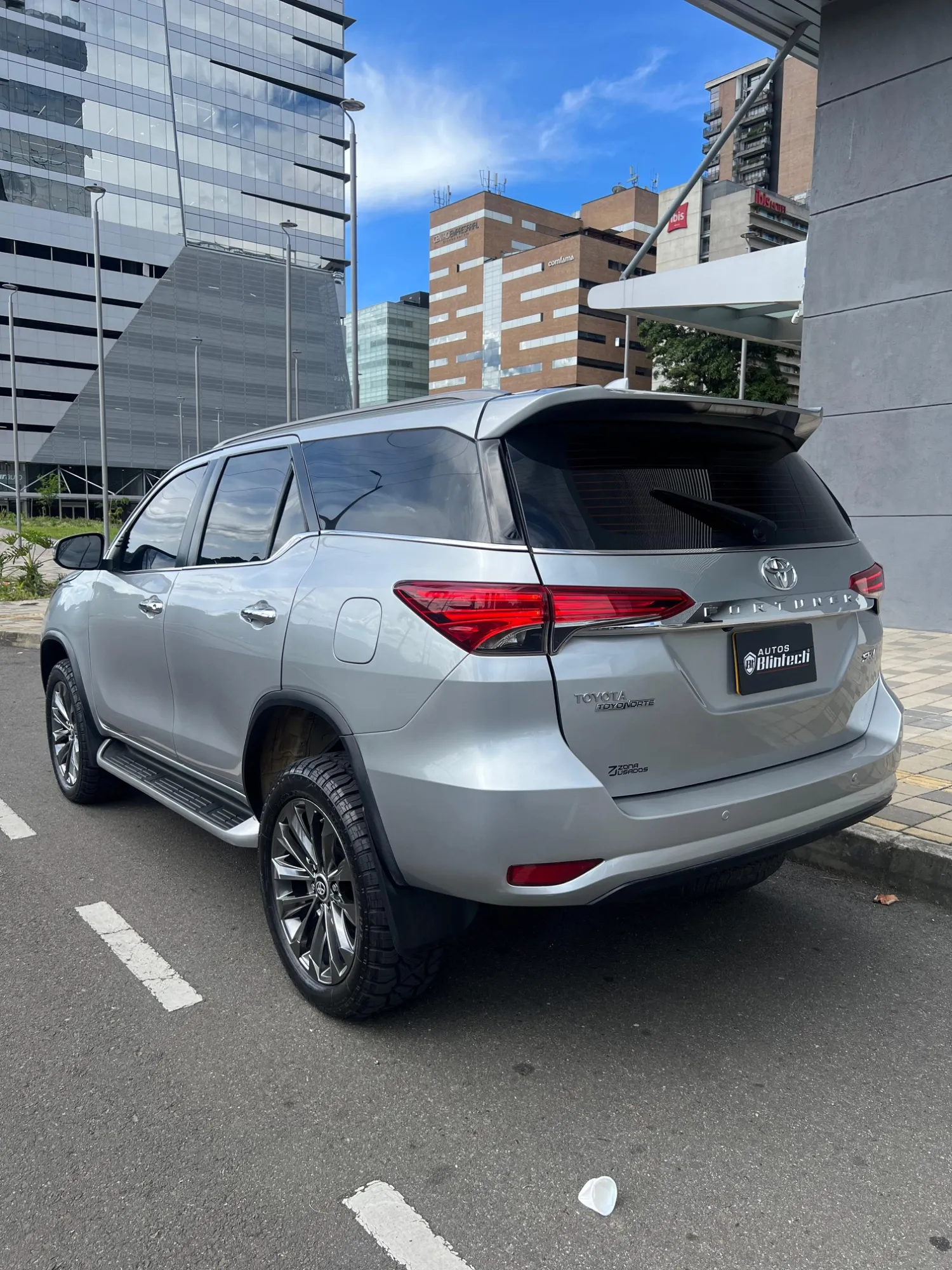 Toyota Fortuner SRV 2020 Blindada