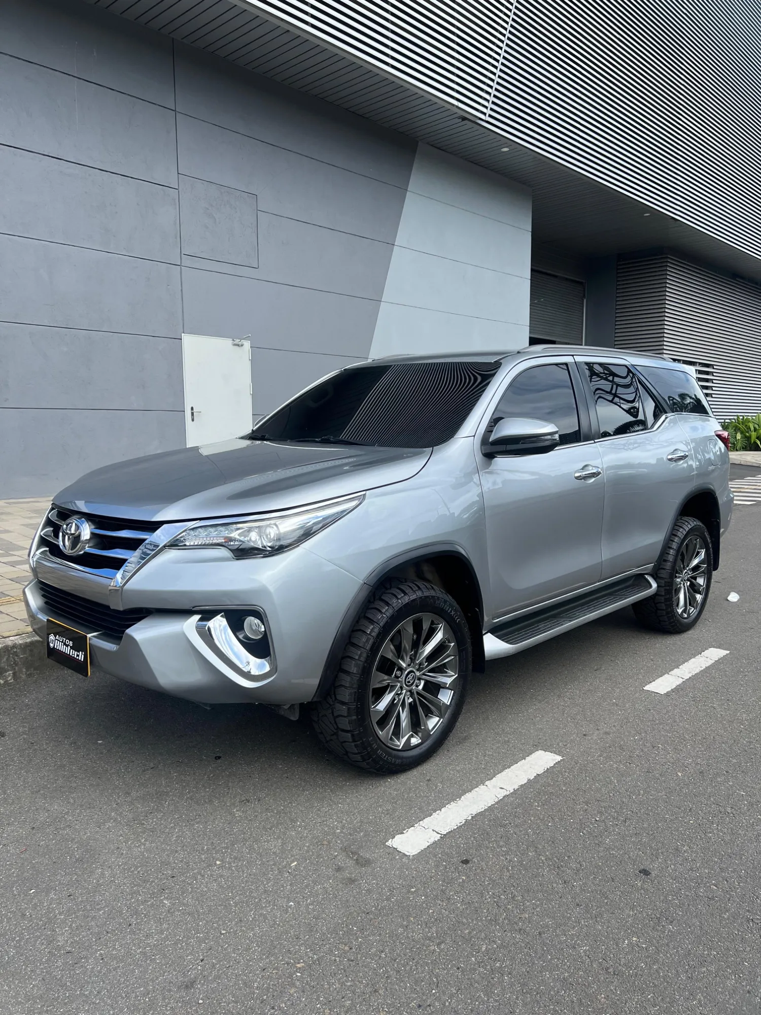 Toyota Fortuner SRV 2020 Blindada