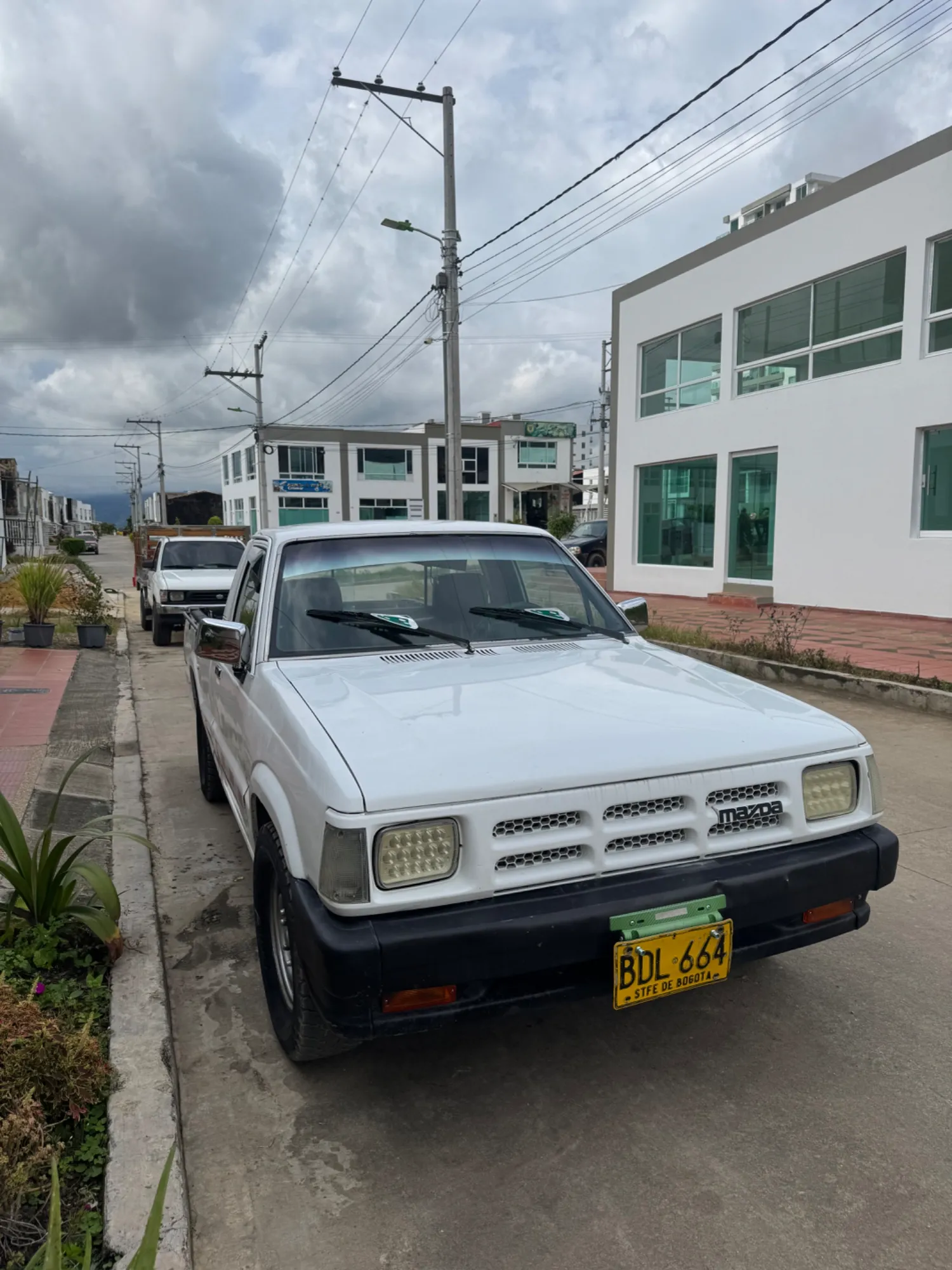 Mazda b2200 1993