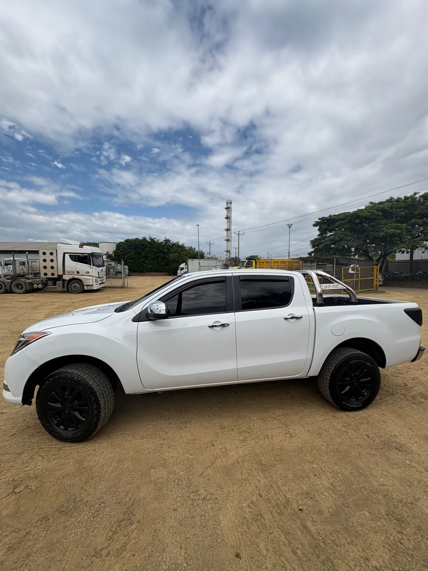 MAZDA BT50 PROFESSIONAL 3.2 DIESEL