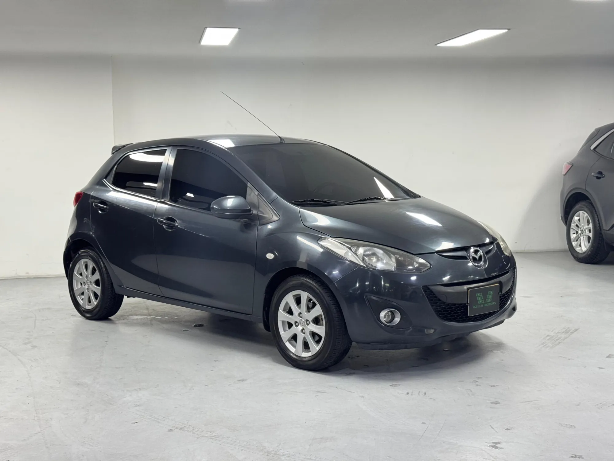 MAZDA 2 AT MODELO 2012