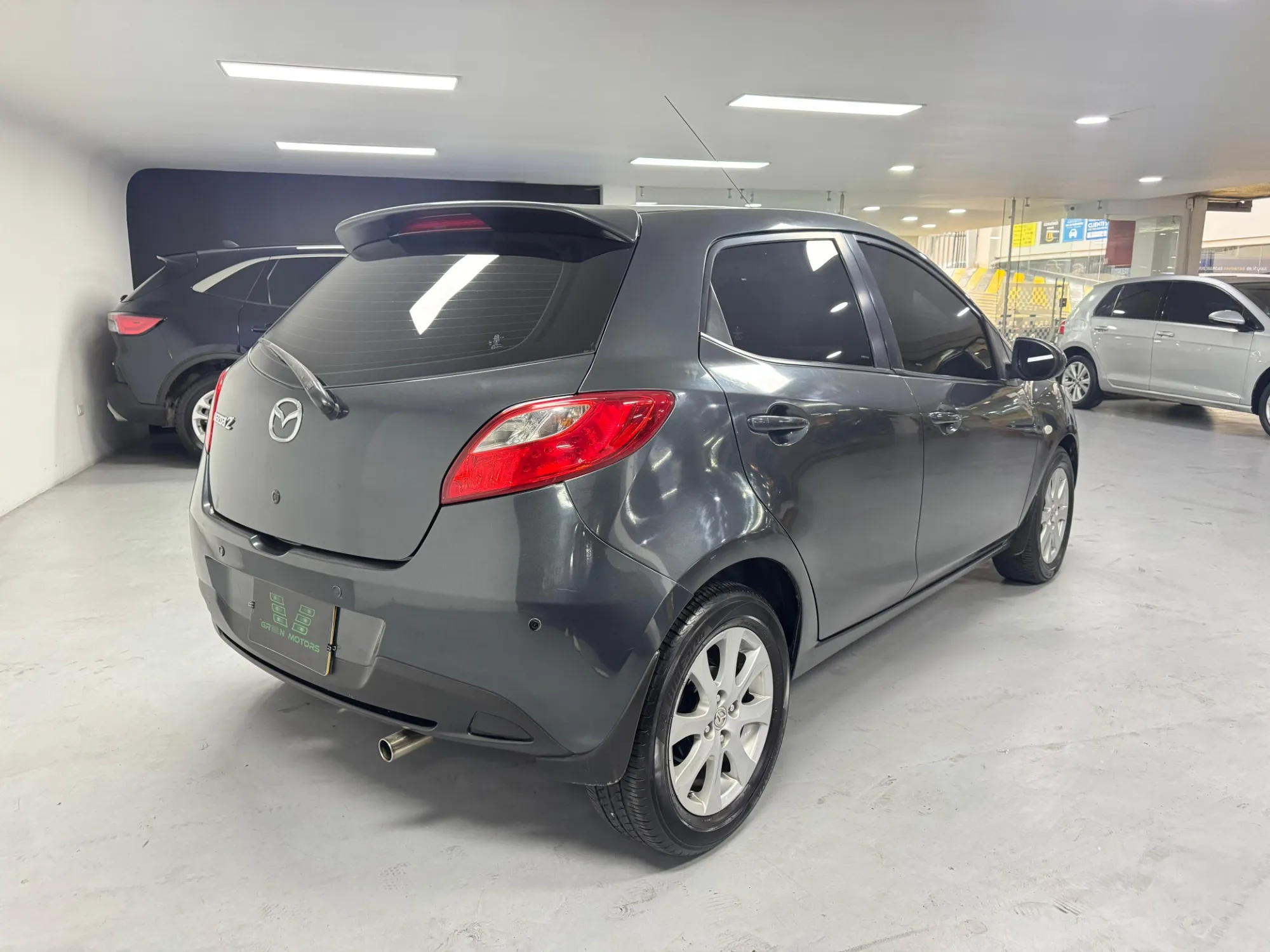 MAZDA 2 AT MODELO 2012