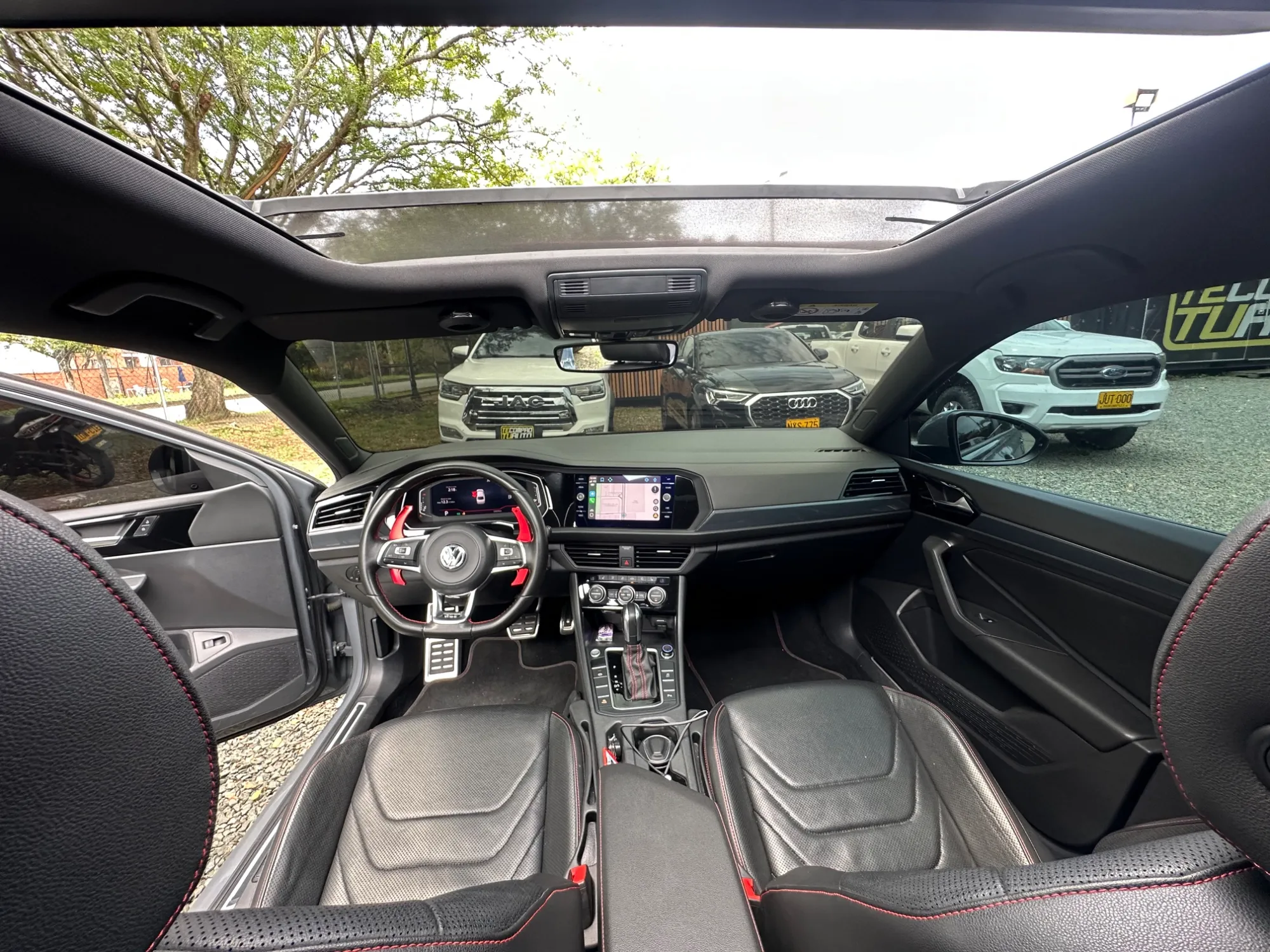 VOLKSWAGEN JETTA GLI 2.0 TURBO