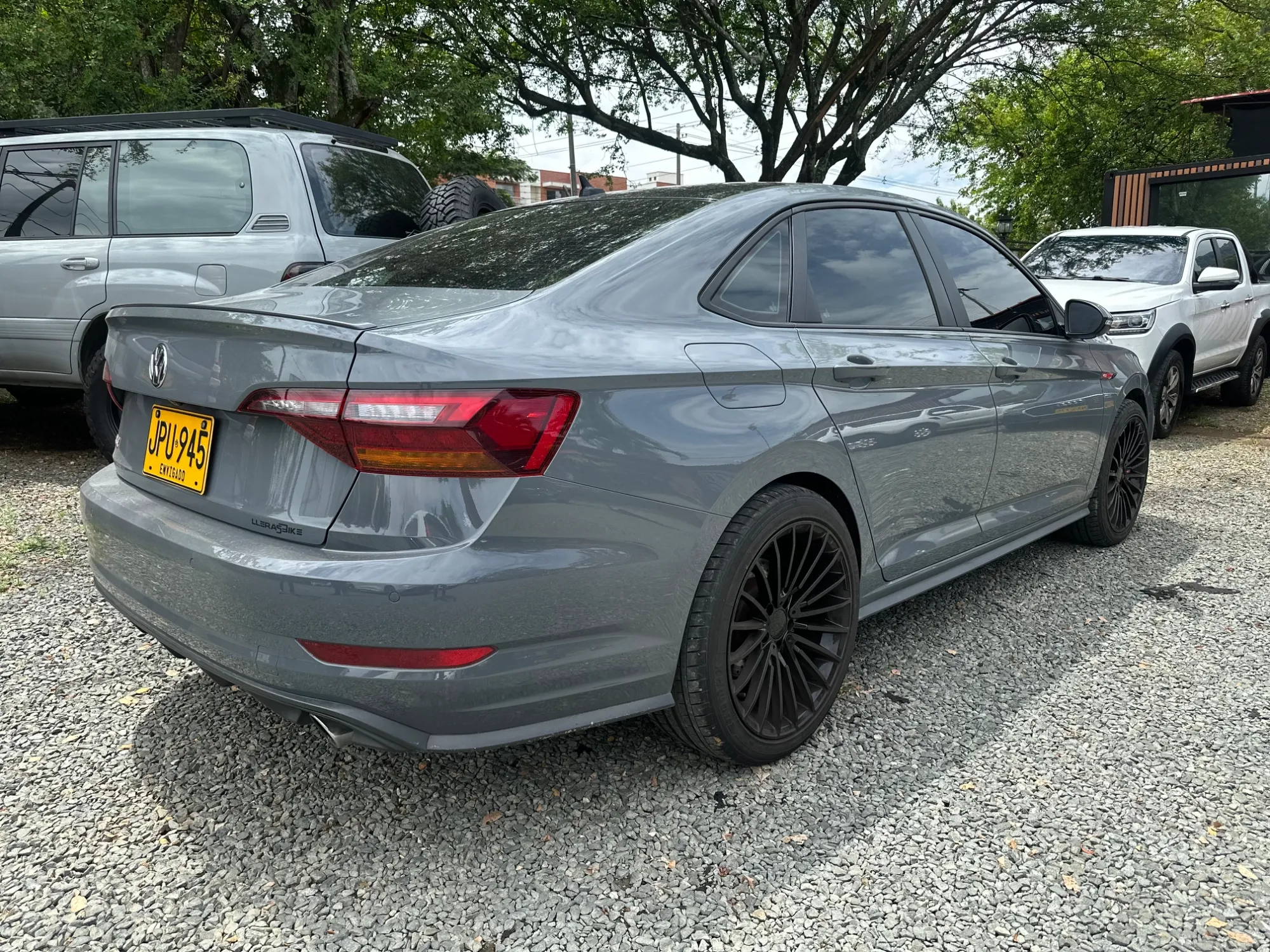 VOLKSWAGEN JETTA GLI 2.0 TURBO