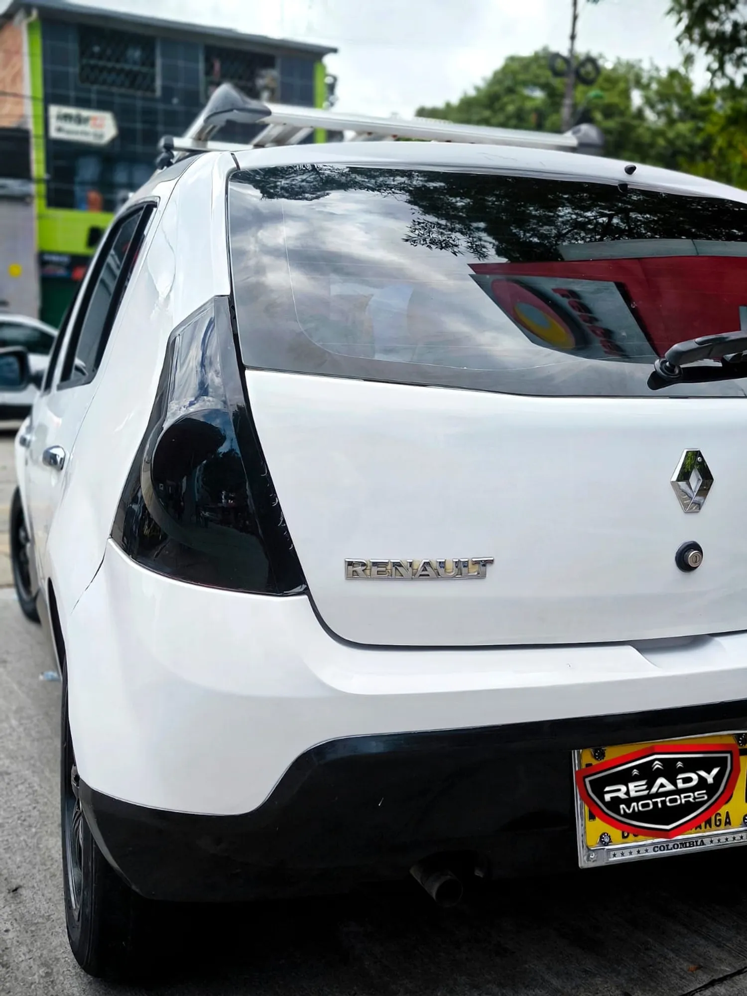 RENAULT SANDERO 2010 RECIBO MOTO 