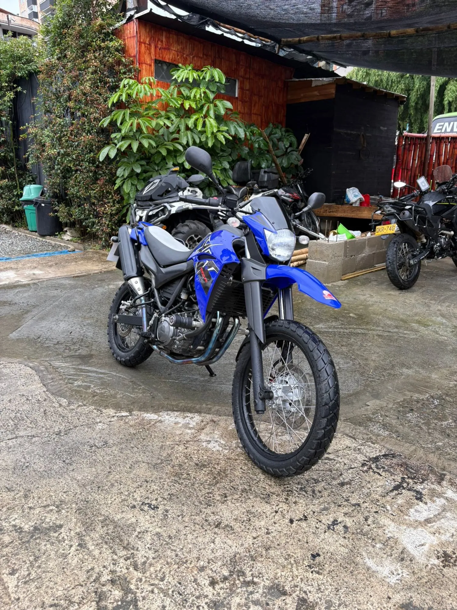 YAMAHA XT660R