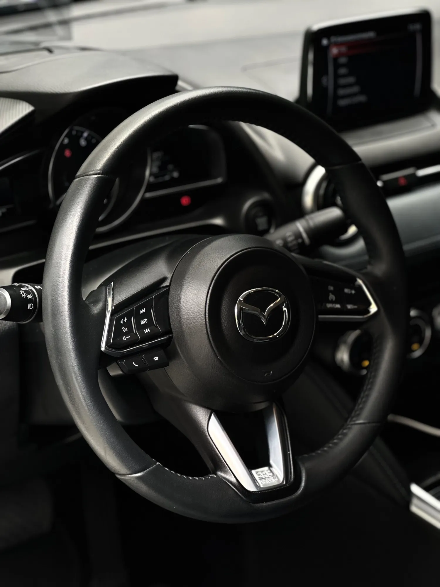 MAZDA 2 GRAND TOURING LX 2023