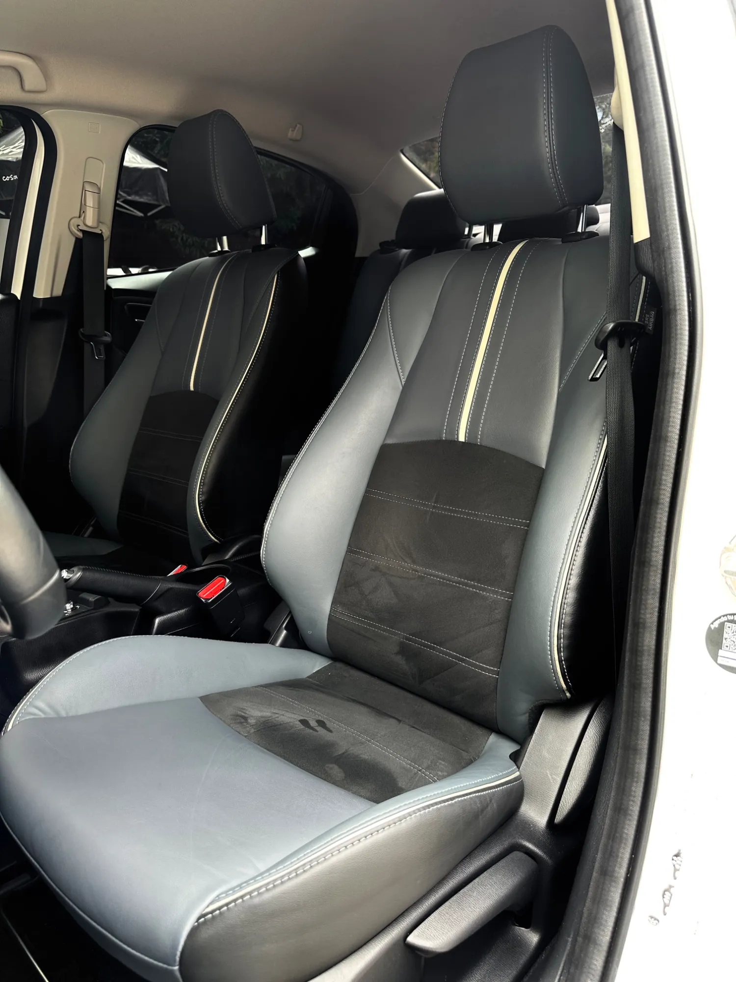 MAZDA 2 GRAND TOURING LX 2023