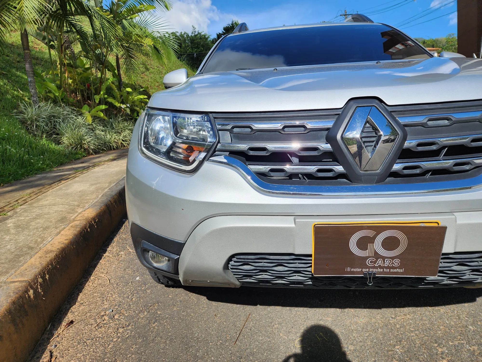 RENAULT DUSTER ICONIC 4X4 2024