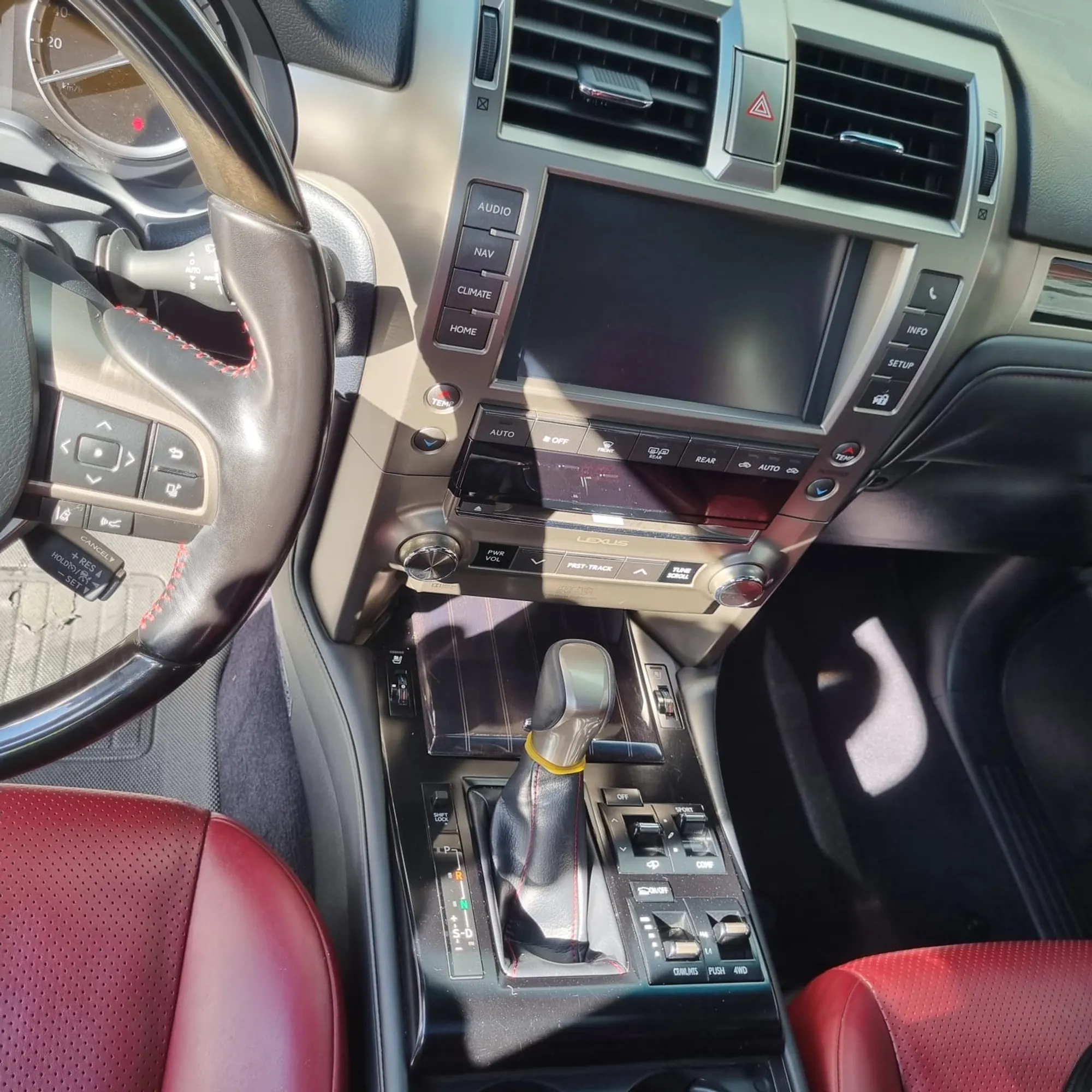 2020 Lexus GX460 Blindaje 2