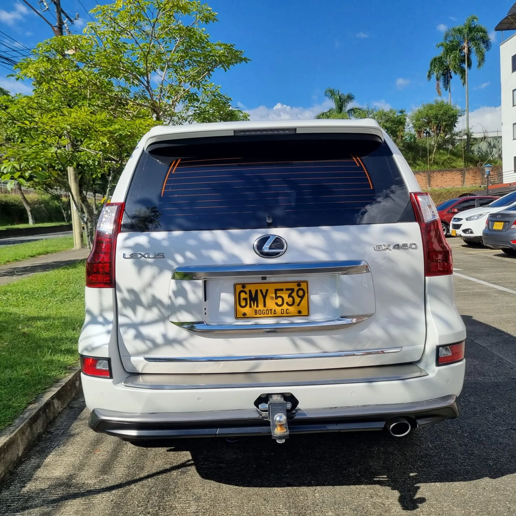 2020 Lexus GX460 Blindaje 2