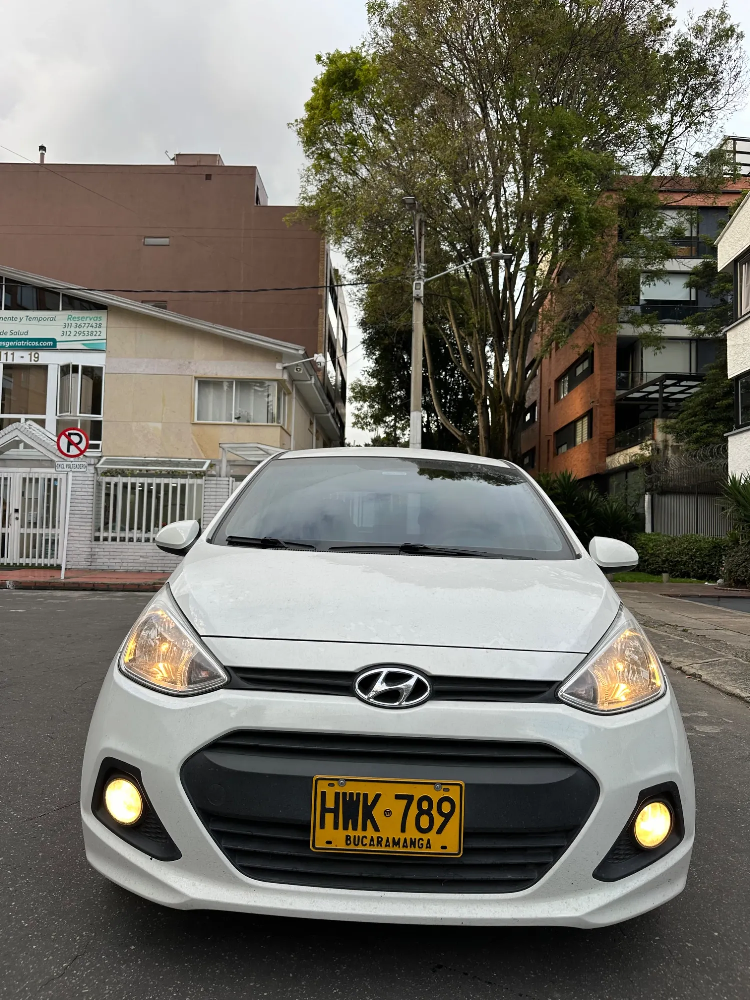 HYUNDAI GRAND i10