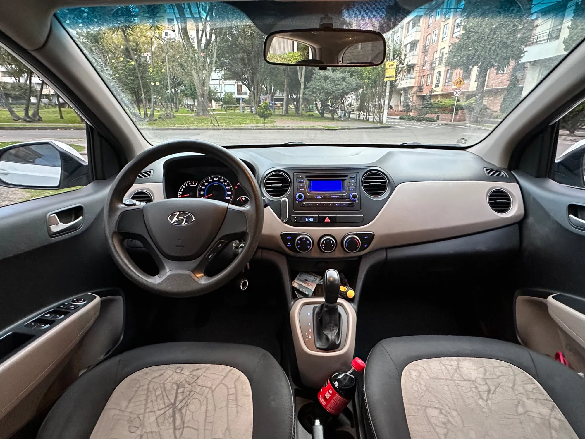 HYUNDAI GRAND i10