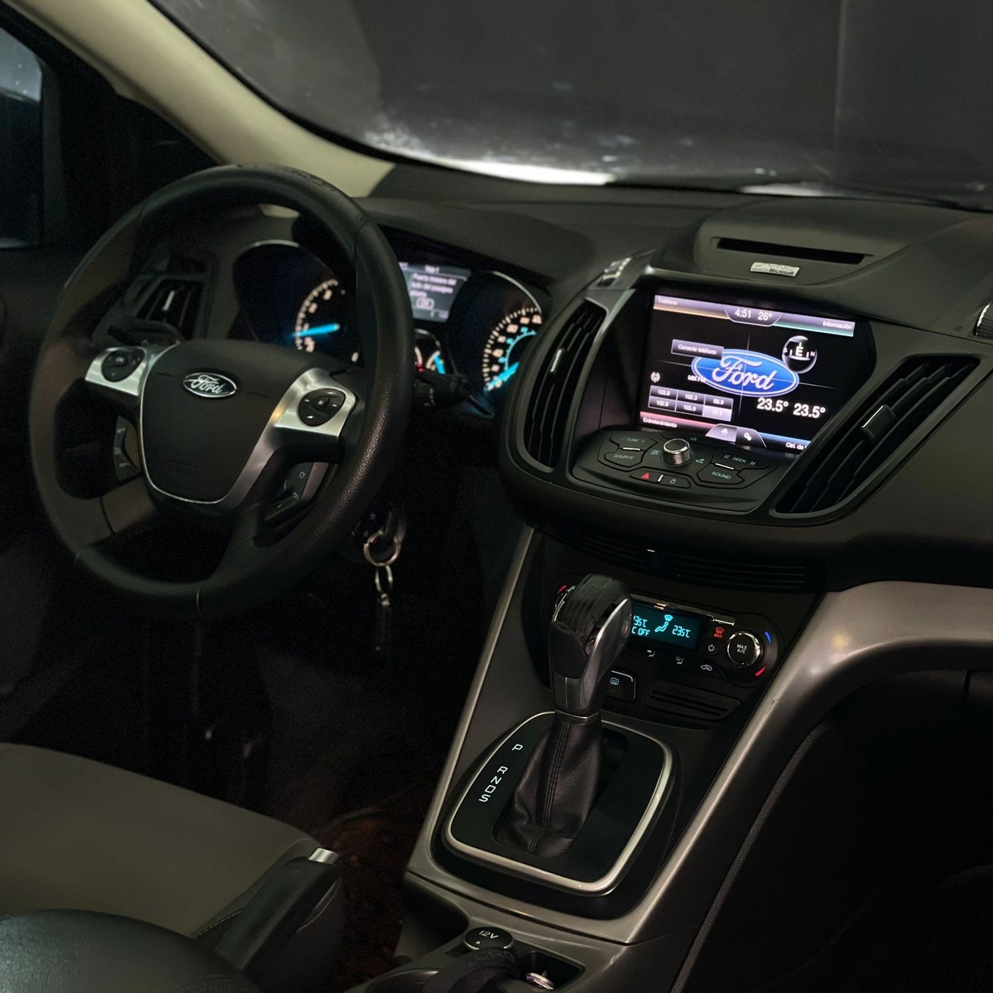 Used Ford Escape for Sale Near Me - CARFAX, image size:2000x2000