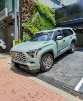 Toyota sequoia 1794 Lunar Rock 2026