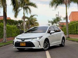 Toyota Corolla Híbrido 2022