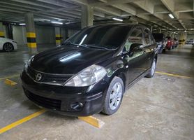 Nissan Tiida 2011