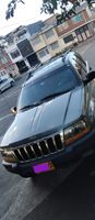 Jeep Grand Cherokee Modelo 2000  150000 km. 4.7 litros y 235 hp automática.