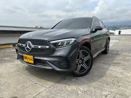 MERCEDES BENZ GLC 300 2024