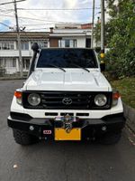 Toyota Land cruiser FZJ73 Carpada modelo 1993 macho Carevaca