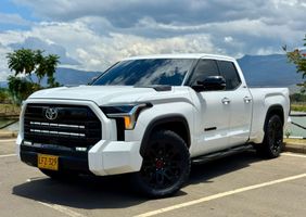 Toyota tundra TRD package 2022