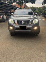 Nissan Frontier LE - Modelo 2018 AT