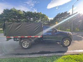 SE VENDE NISSAN FRONTIER DE ESTACAS