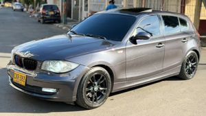 BMW 120i 2008 AT