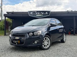 Chevrolet Sonic LT AT 2017