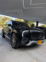 La Mercedes-Maybach GLS 600 2025
