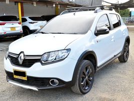 RENAULT SANDERO STEPWAY TREK AUTOMATICO MODELO 2018