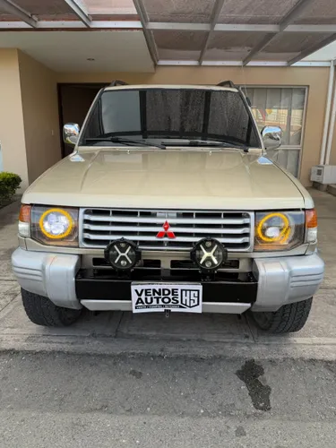 MITSUBISHI MONTERO 1996