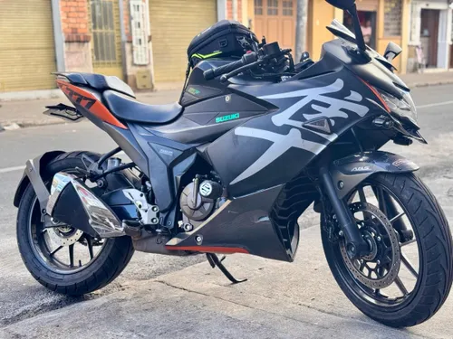 Suzuki gixxer 250 SF