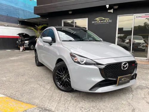 MAZDA 2 GRAND TOURING 2025 AT