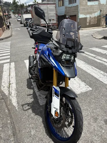 suzuki Vstrom 1050 DE